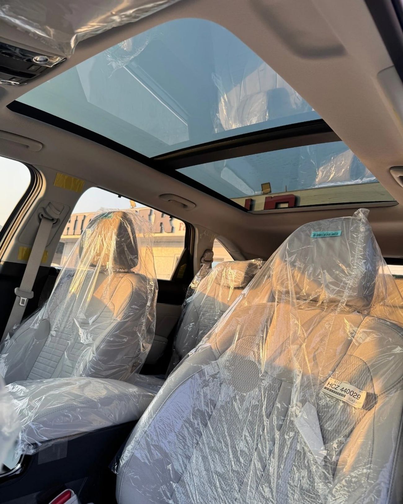 Kia Sorento KIA SORENTO 1.6L (HYBRID)  GRAY- 2025 MODEL -MID OPTION