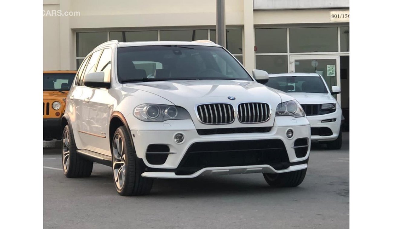 BMW X5 Bmw X5 model 2013 GCC car prefect condition full option low mileage panoramic roof leather seats bac