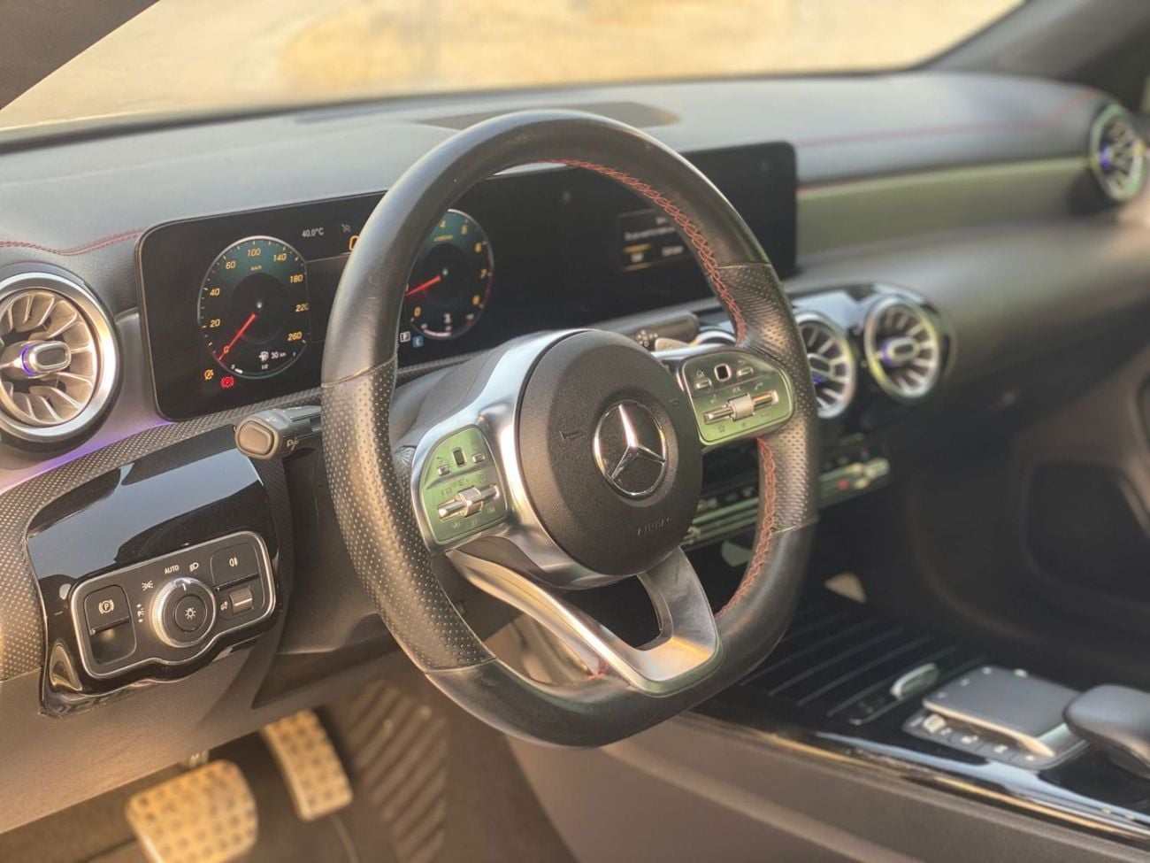 Mercedes Benz CLA250 PREMIUM PLUS Premium + 2.0L