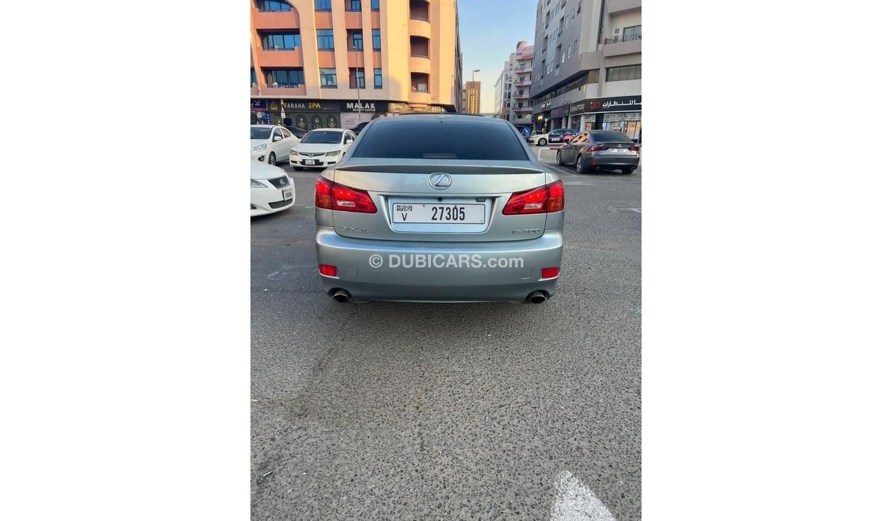 Lexus IS250
