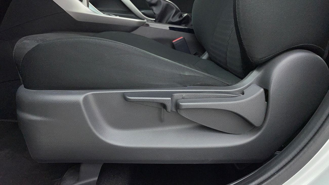 Mitsubishi Eclipse Cross GLX HIGHLINE 1.5 | Zero Down Payment | Free Home Test Drive