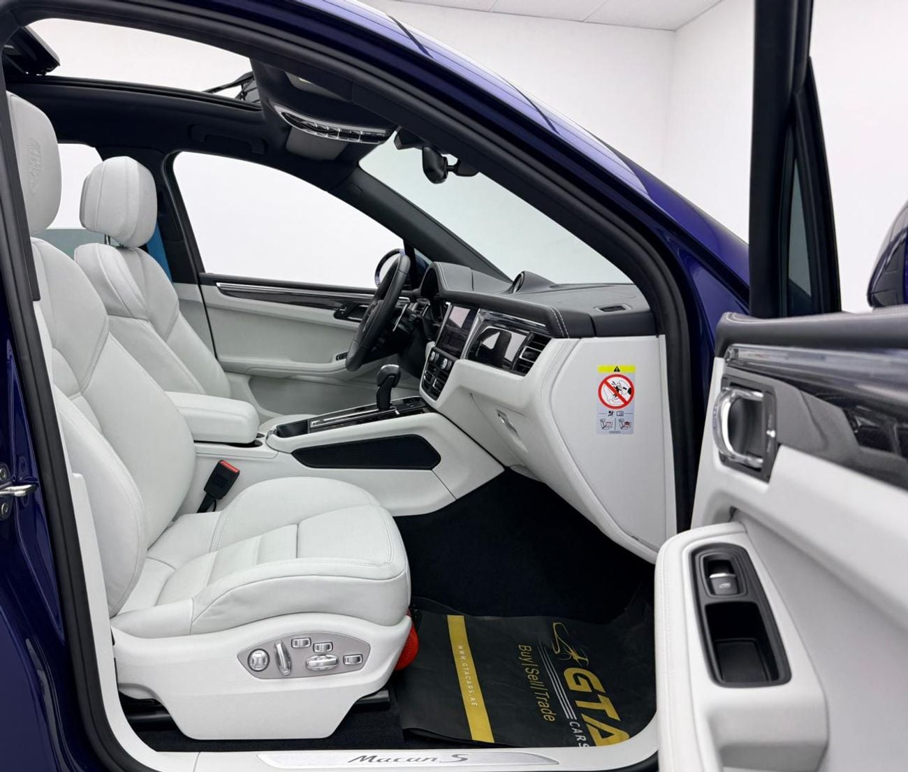 Porsche Macan 2025 Porsche Macan S, Porsche Warranty+Full Service History, GCC