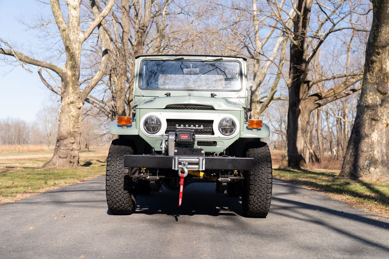 Toyota FJ Cruiser LS3 Swap, 5 Speed Manual, Restomod