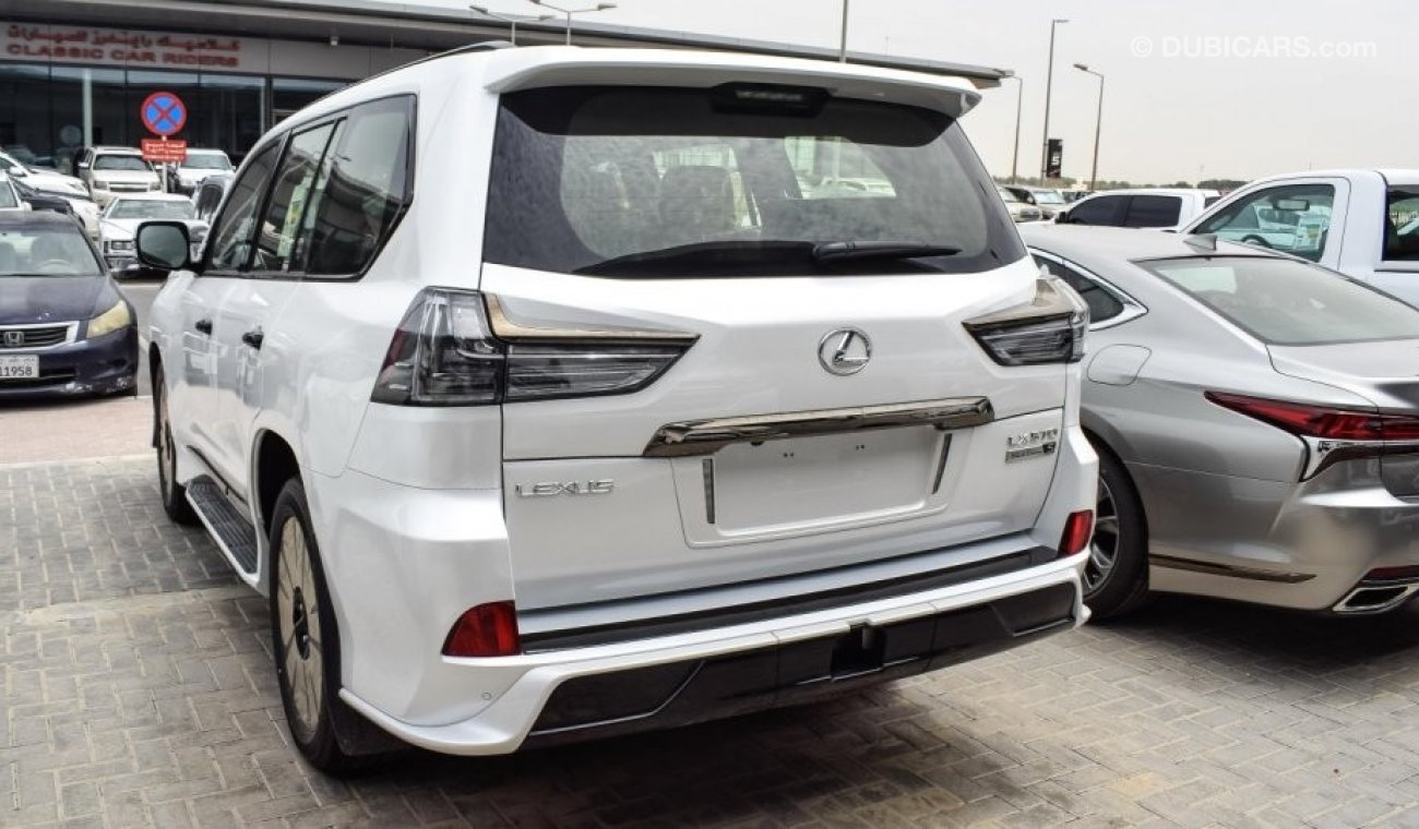 Lexus LX570 BLACK EDITION SPORT 2019