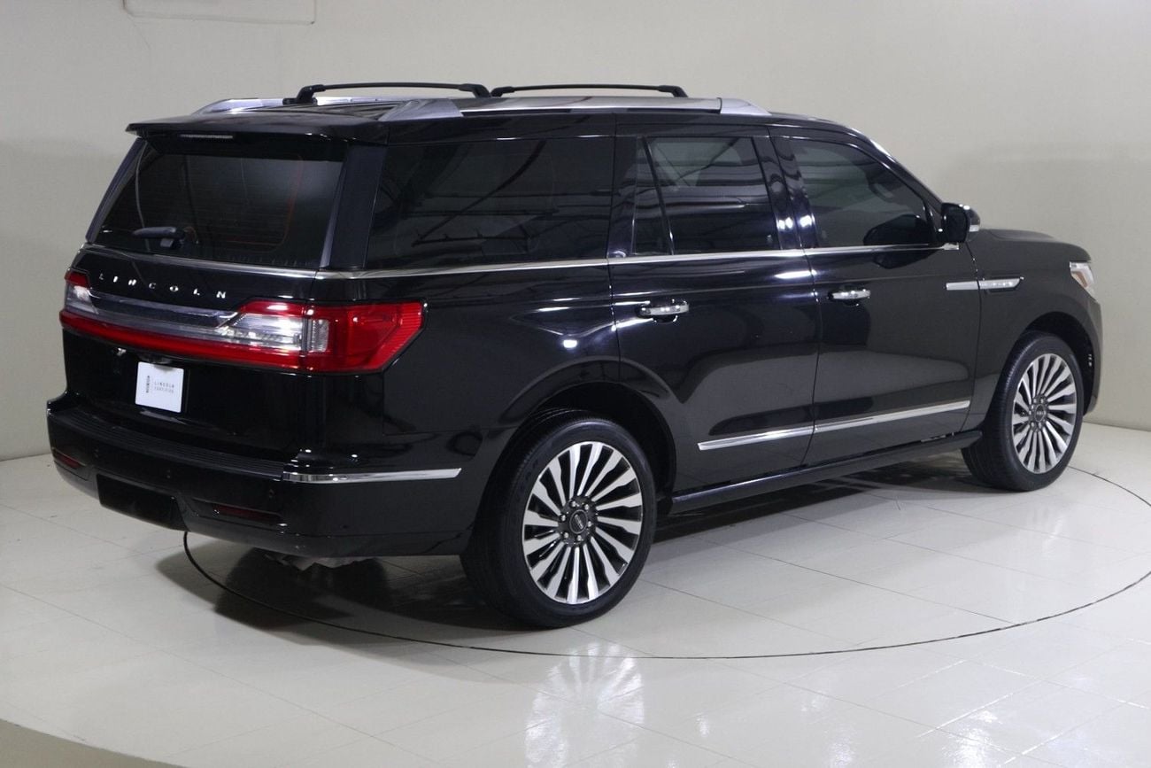 Lincoln Navigator Reserve 3.5L N1521 / AL TAYER MOTORS / AL QOUZ SHOWROOM