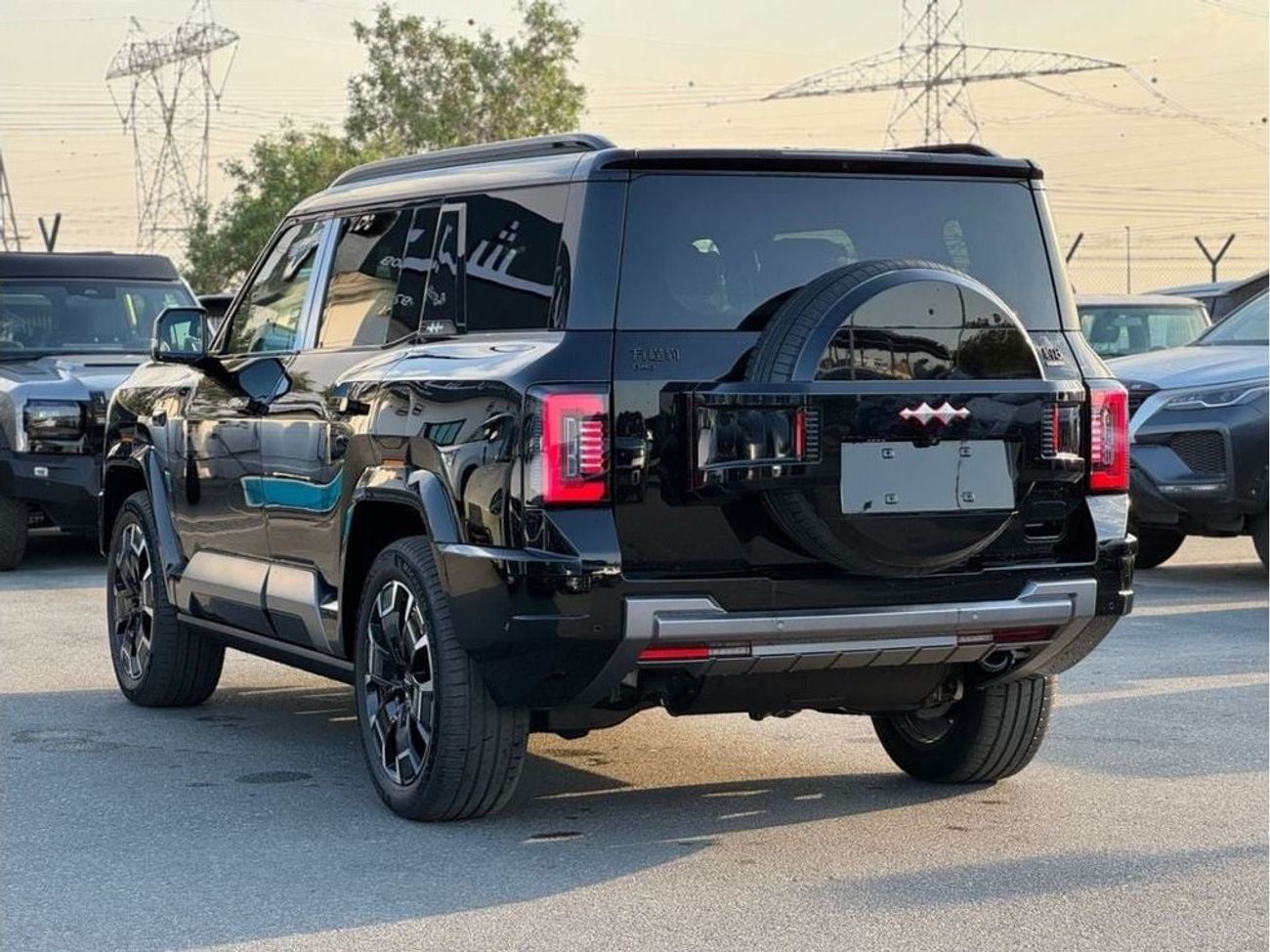 بي واي دي ليوبارد 8 BYD LEOPARD 8 2025