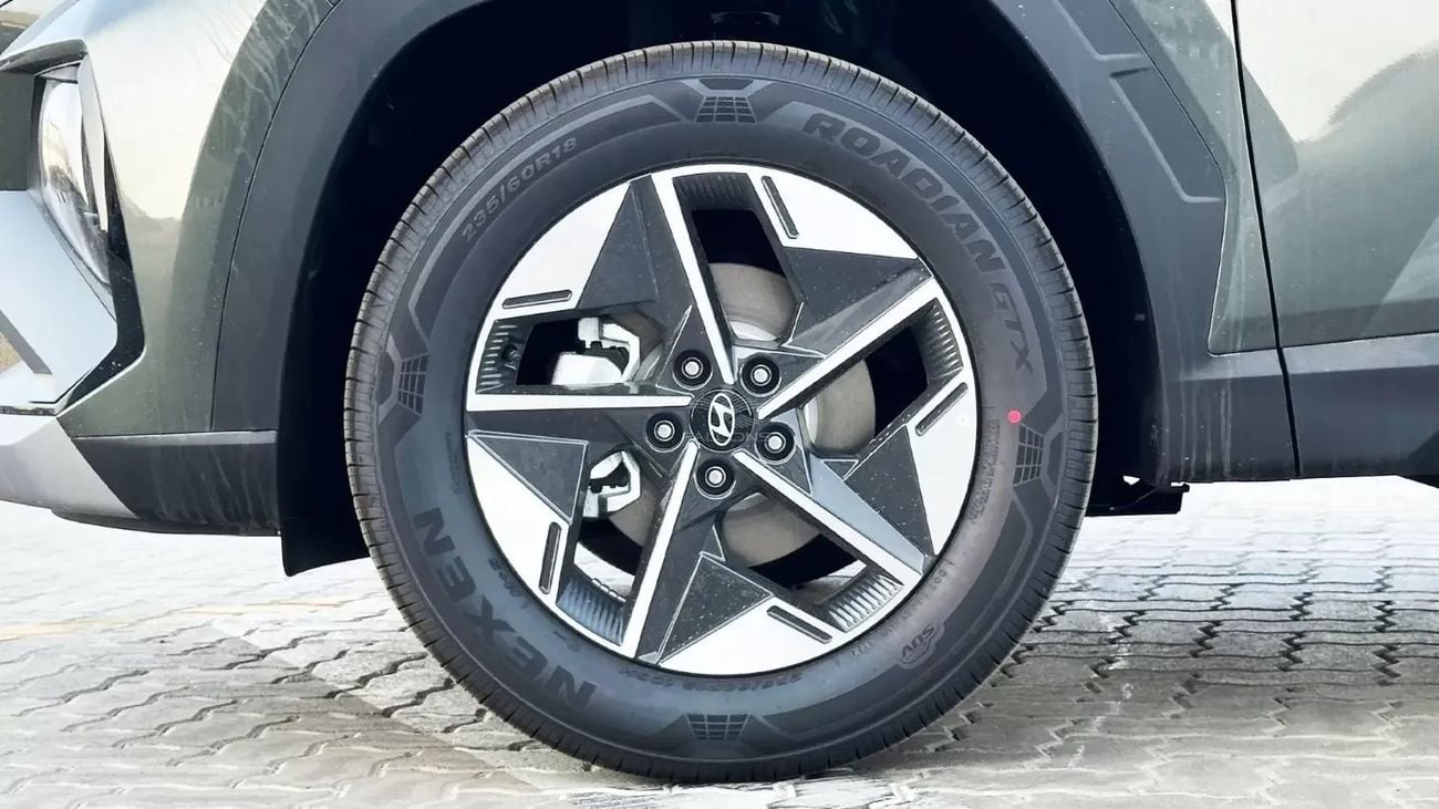 Hyundai Tucson Hyundai /TUCSON/0ST17 1.5L Luxury AT