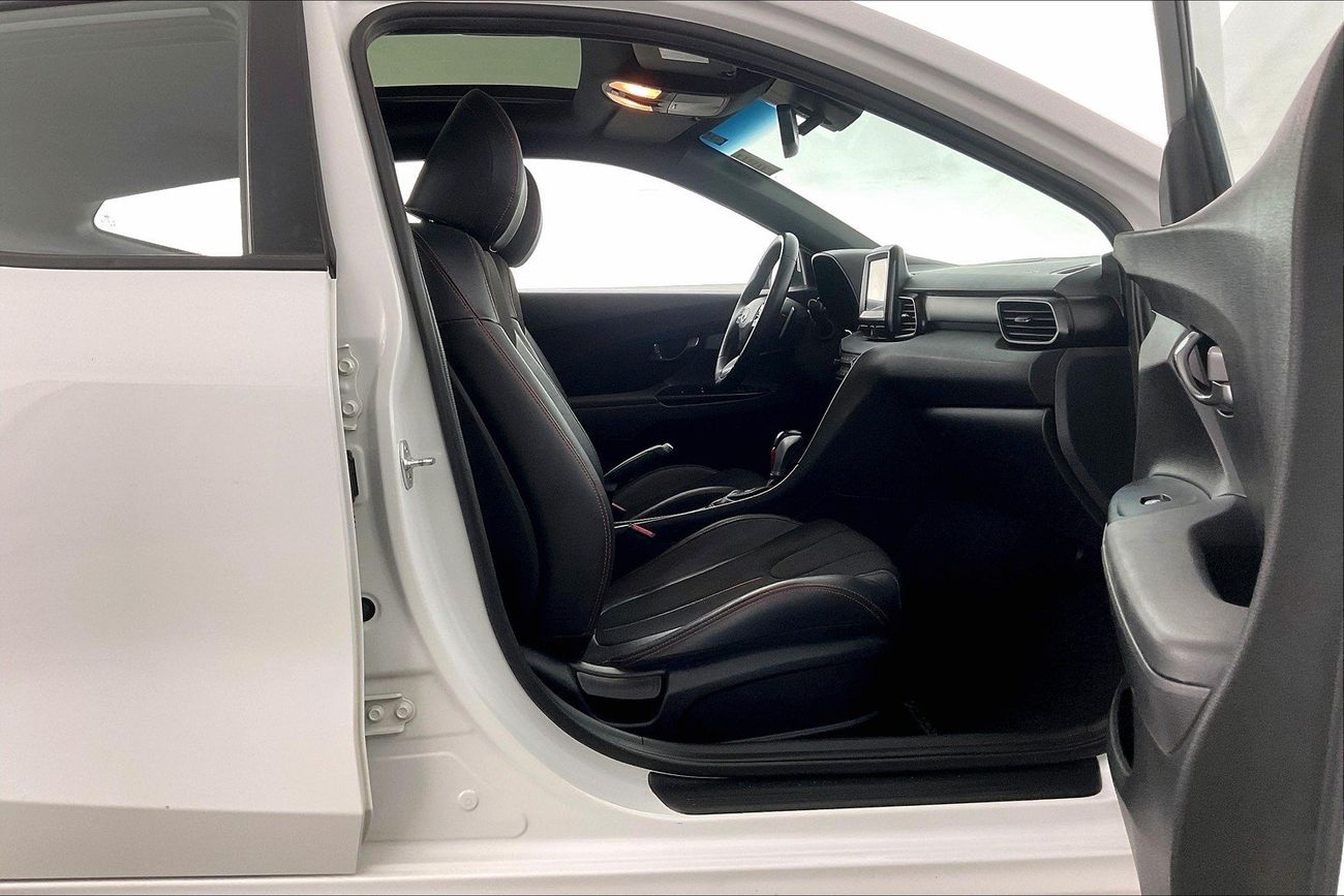 Hyundai Veloster Standard | Guaranteed Warranty | 0 Down Payment