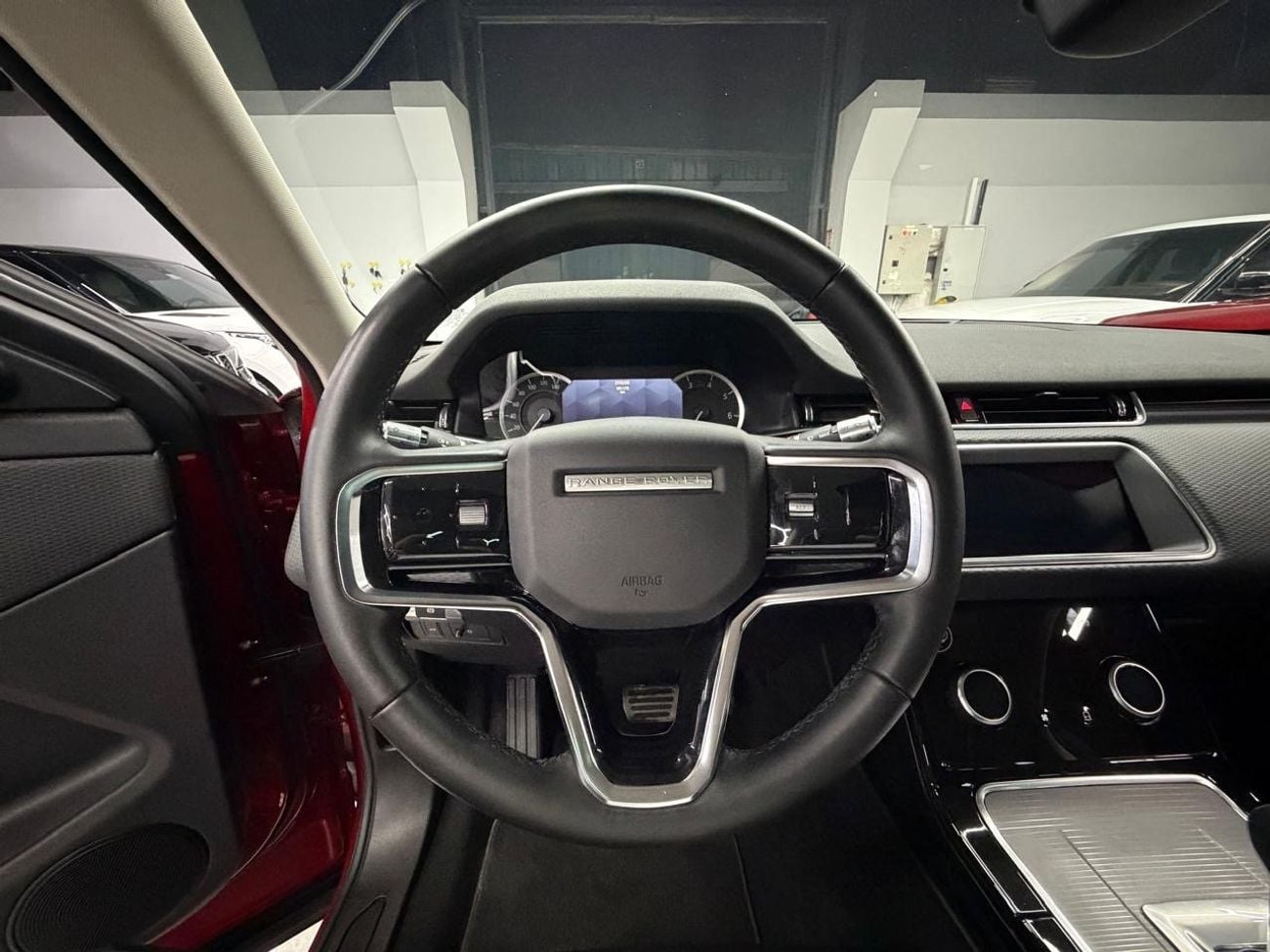 لاند روفر رانج روفر إيفوك P200 HSE 2.0L