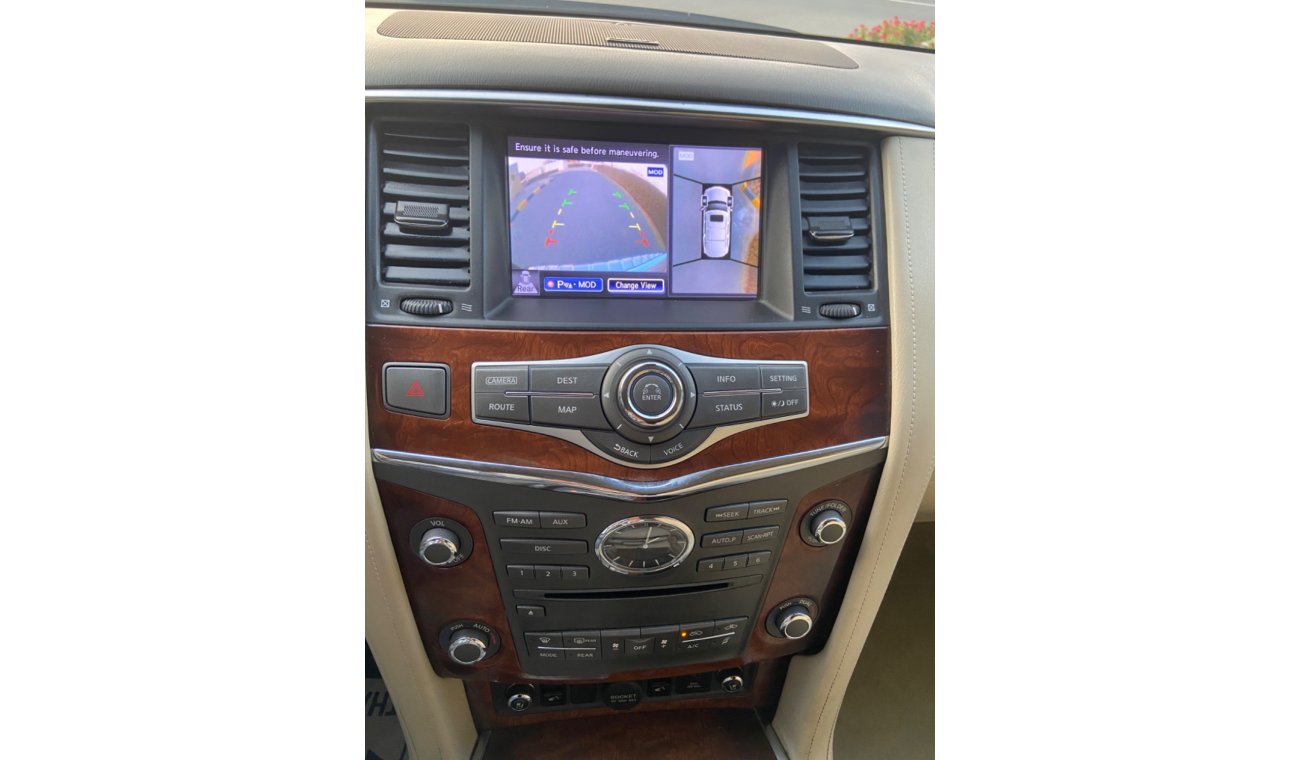 Infiniti QX80 Infiniti QX 80 model 2015 GCC very good car  - price 85,000 km 162,000clean car call 00971527887500