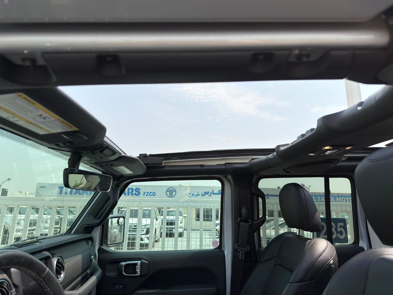 جيب رانجلر 2023 Export Price @ 135,000 AED