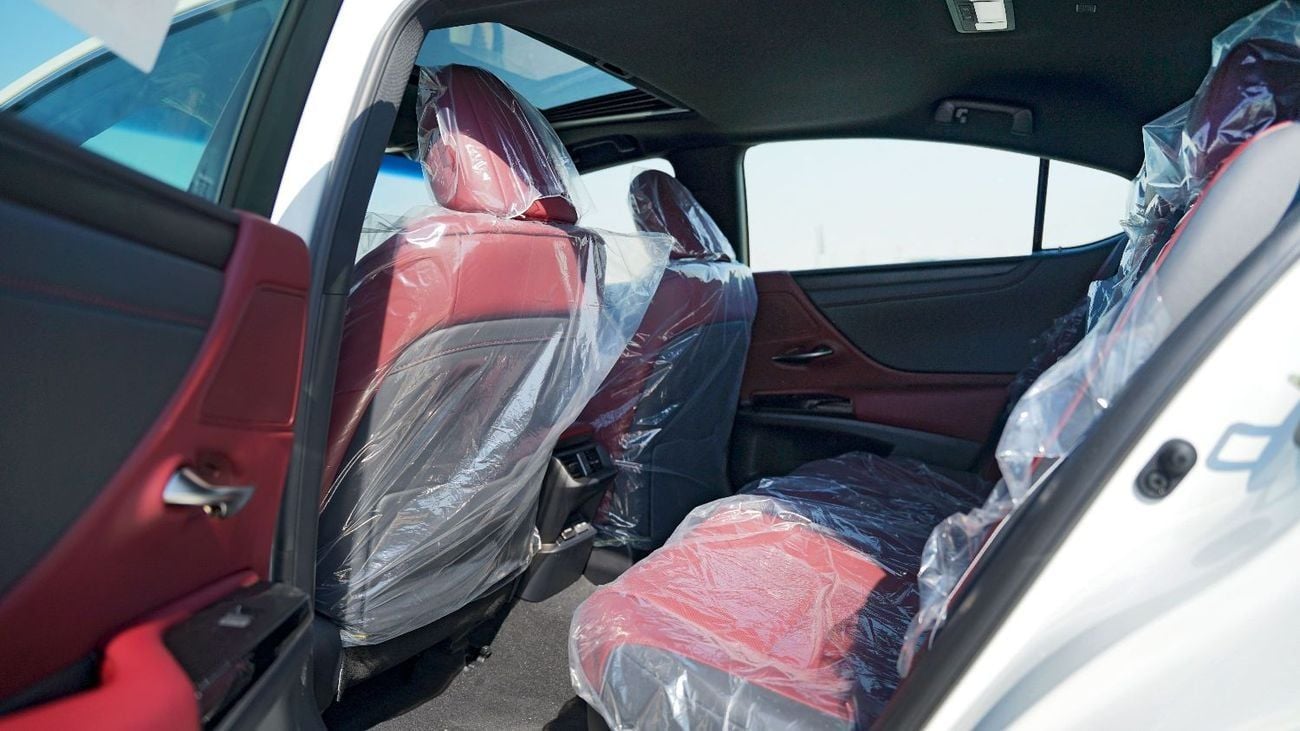 Lexus ES300h 2.5L Hybrid Sedan | Leather Seats | Alloy Wheels | Rear Camera | Sunroof | Zero KM | ES300h