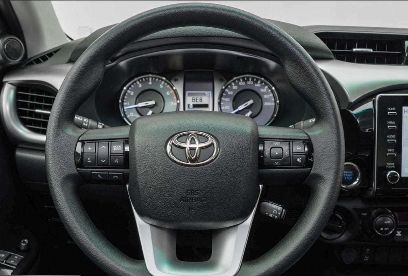 Toyota Hilux SR5 (NON GCC) DIFFLOCK