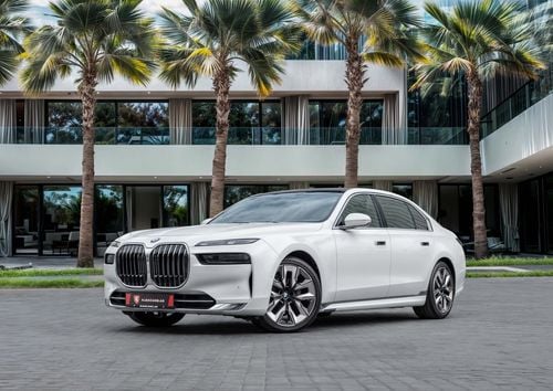 BMW 735i 735 | 5,190 P.M | 0% Downpayment | BMW SERVICE HISTORY | UNDER WARRANTY!