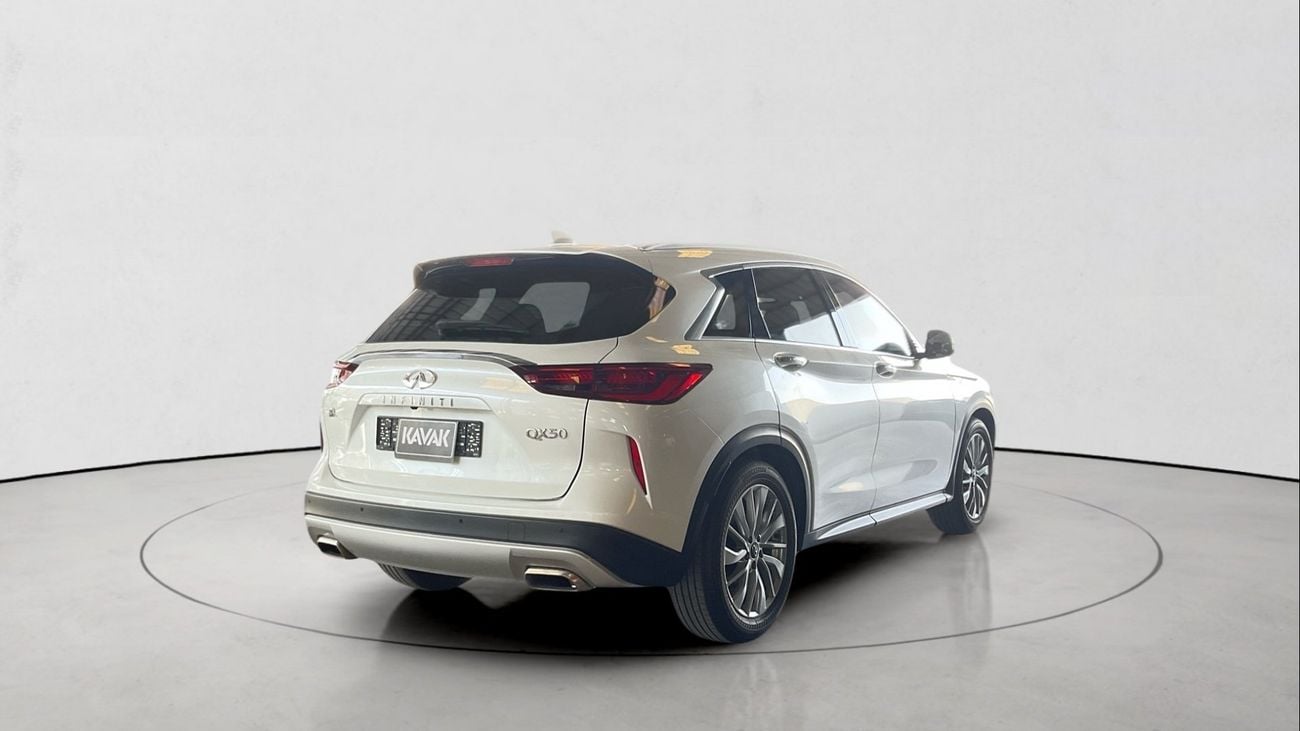 Infiniti QX50 2.0T LUXE AUTO 2WD | Guaranteed Warranty | 0 Down Payment