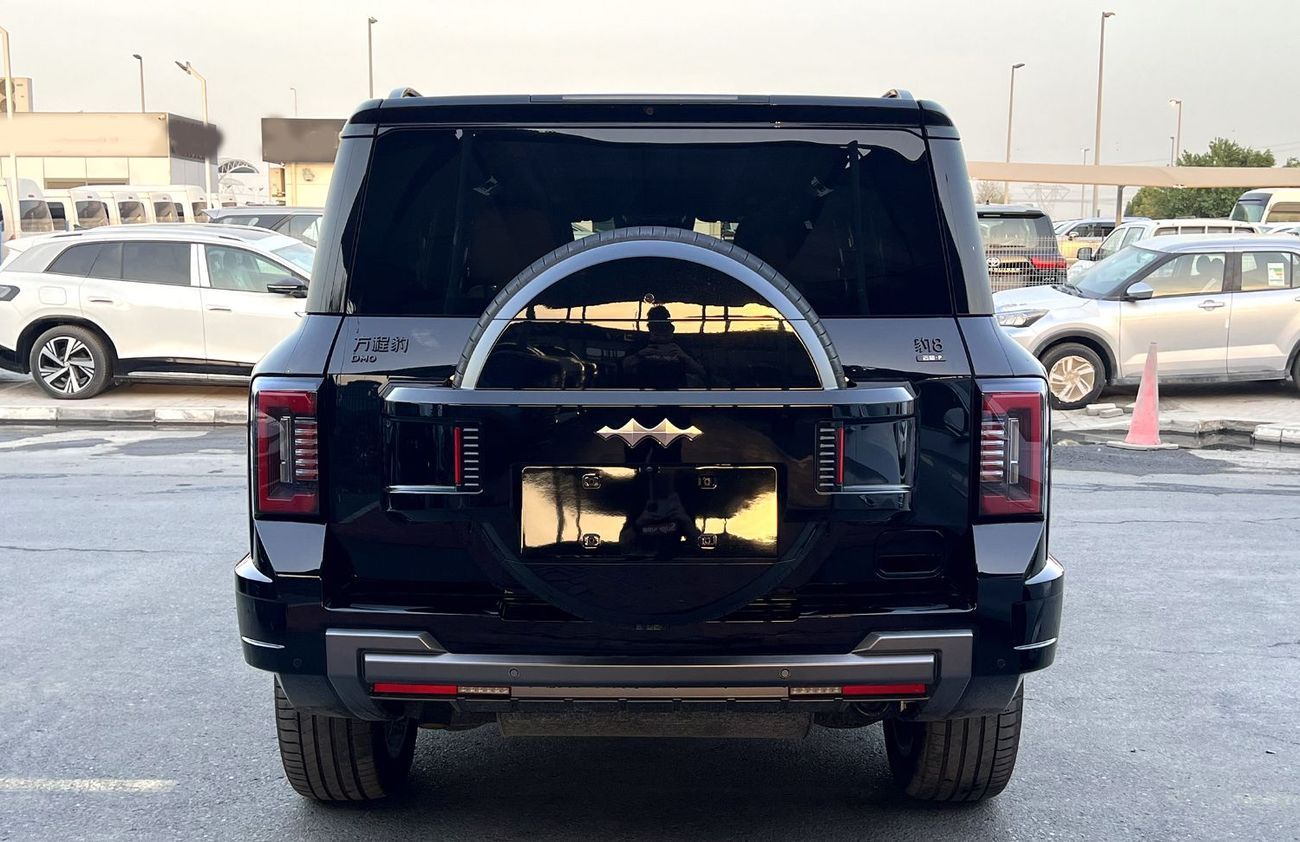 بي واي دي ليوبارد 8 Smart and Brave Flagship Edition (6 Seats)