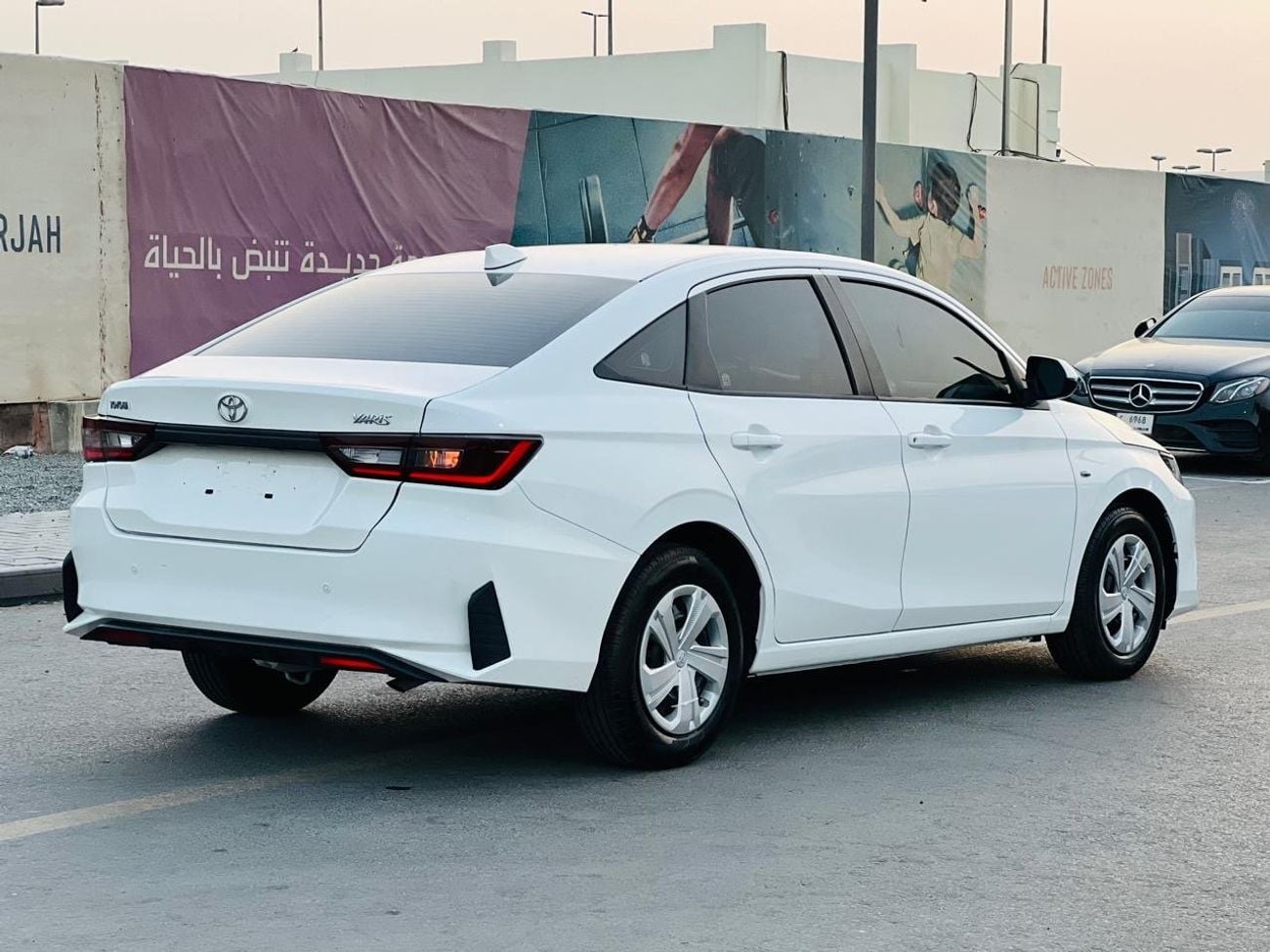 تويوتا يارس 1.5L E