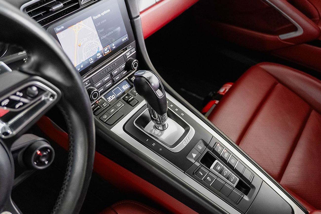 بورش 911 Carrera 3.0L (444 HP) Coupe