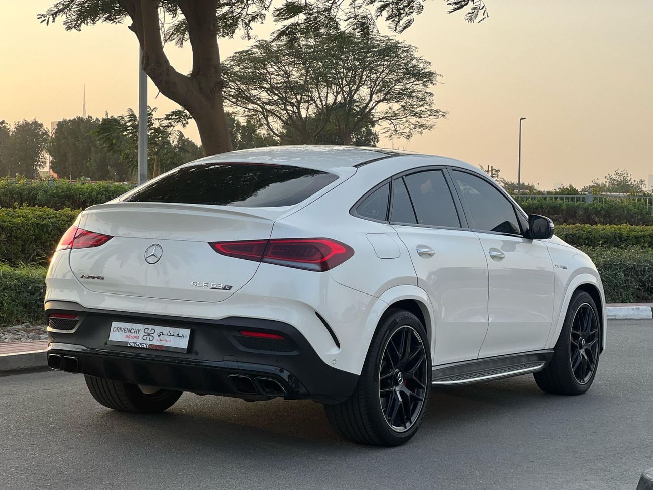 Mercedes-Benz GLE 63 S AMG Premium + 4.0L UNDER WARRANTY