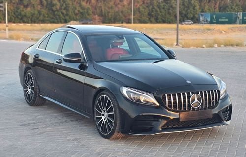 Mercedes Benz C300 STD (NON GCC)