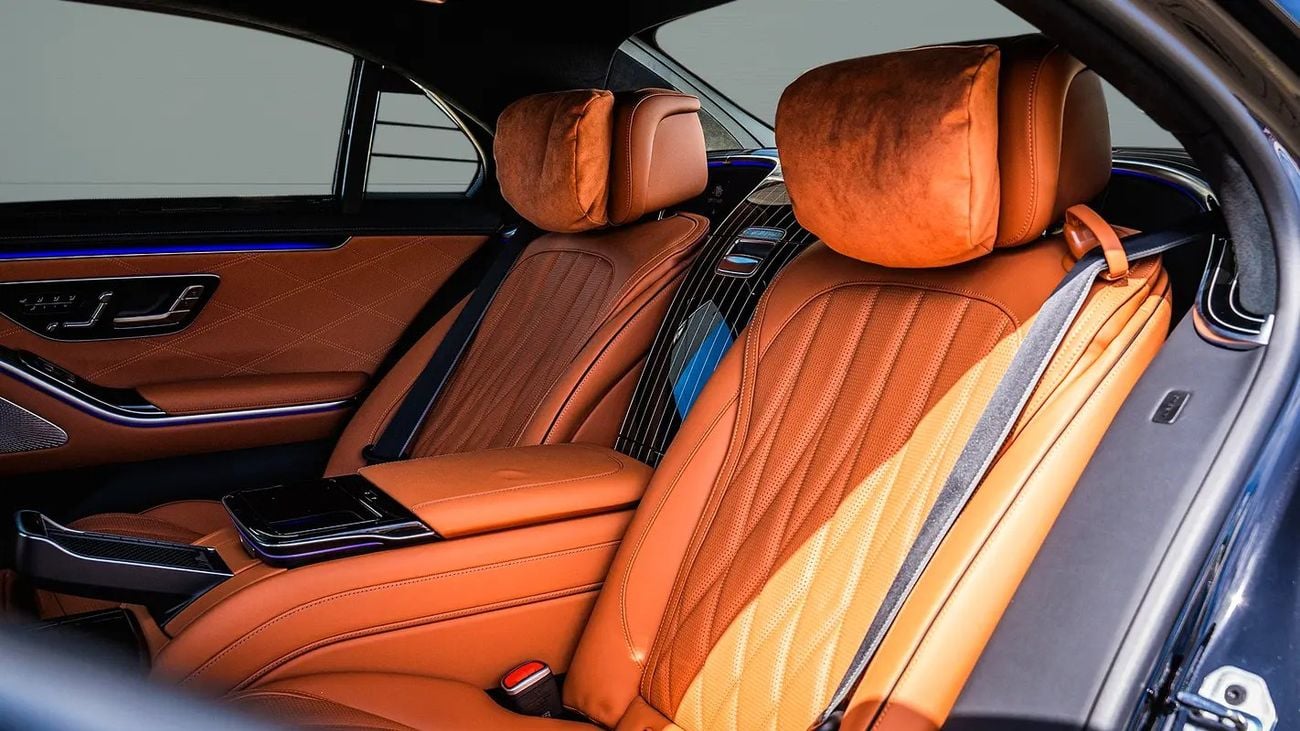 Mercedes-Benz S 63 AMG S63 AMG BRABUS B930 BLACK/BROWN +4SEATS+4D