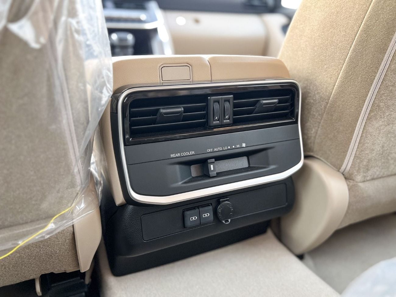 Toyota Land Cruiser EXPORT ONLY - TOYOTA LC300 GXR 4.0L G1