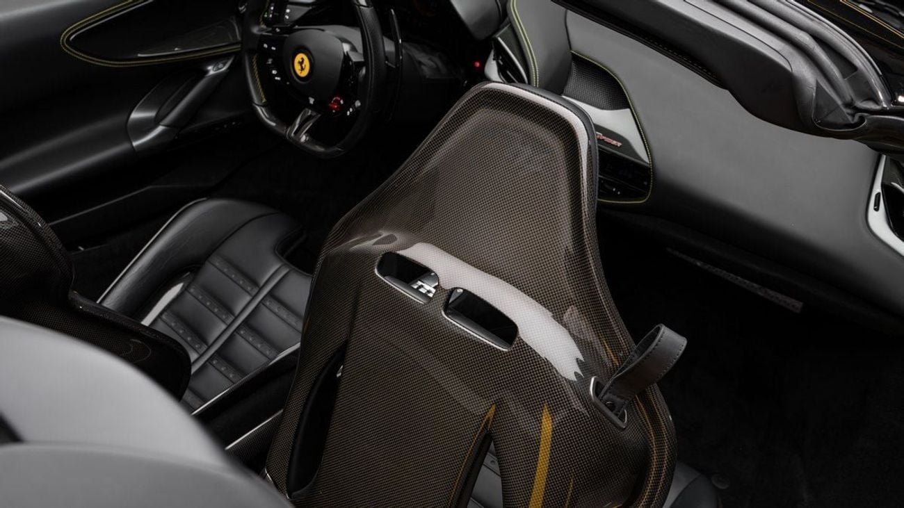 فيراري SF90 سبيدر Assetto Fiorano by Novitec - 2022 - Euro Specs