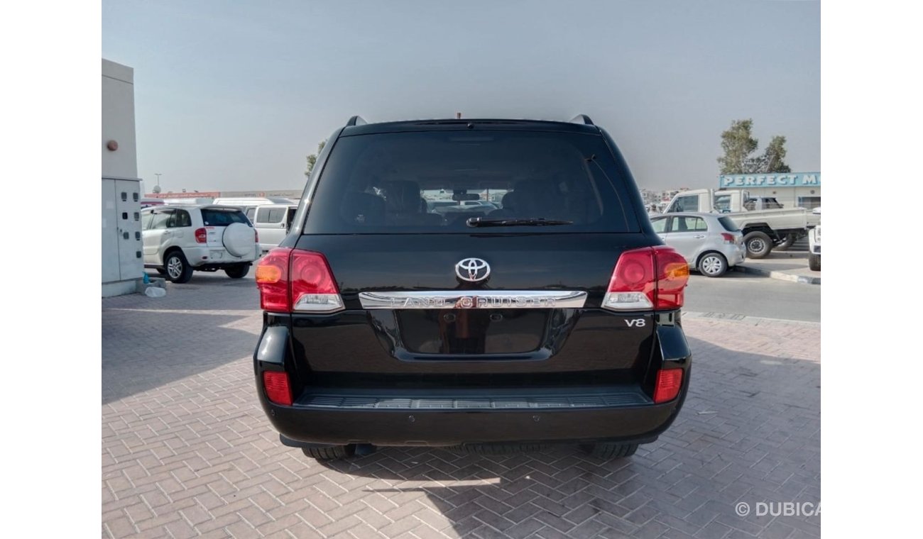 تويوتا لاند كروزر TOYOTA LAND CRUISER RIGHT HAND DRIVE (PM1299)