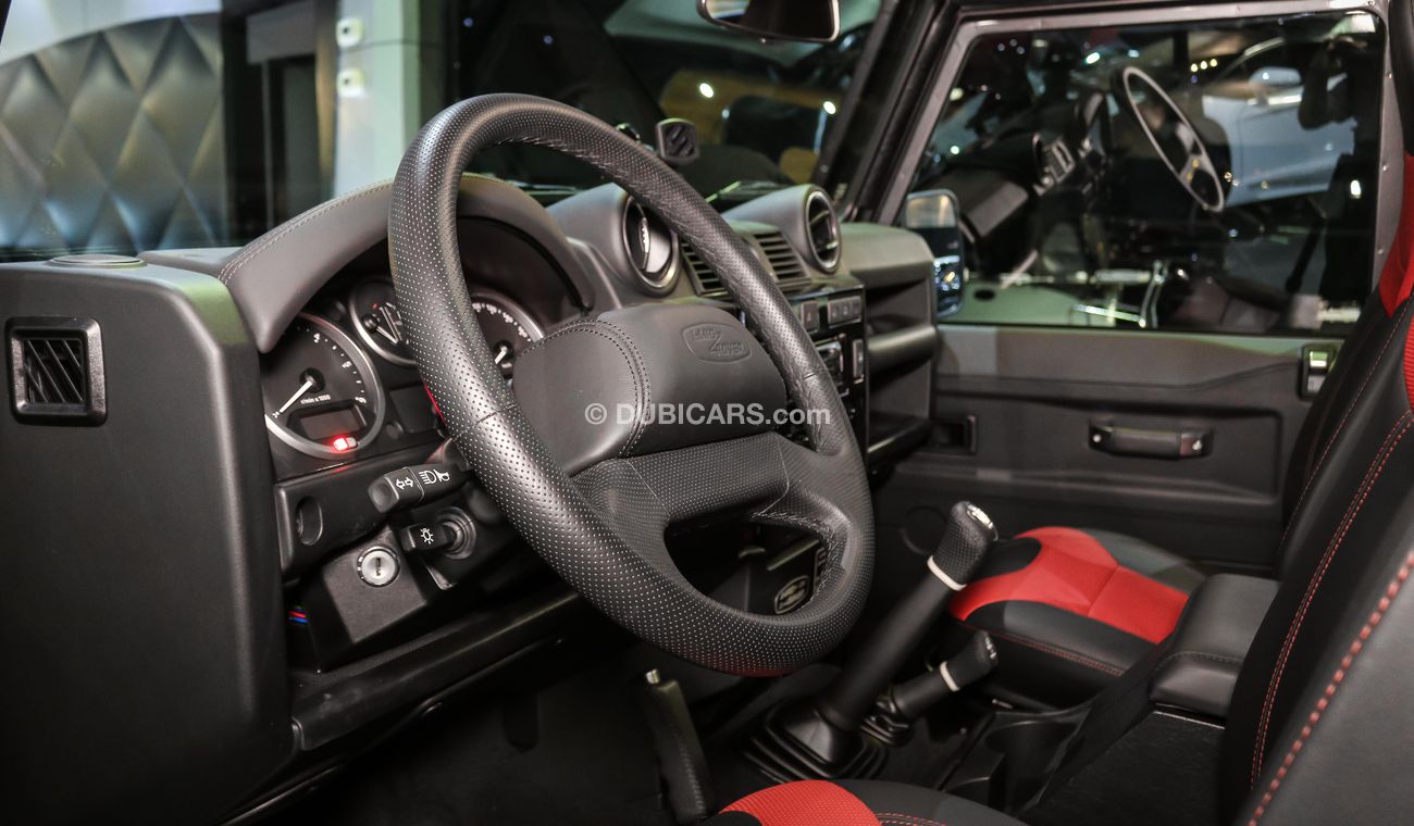 لاند روفر ديفندر