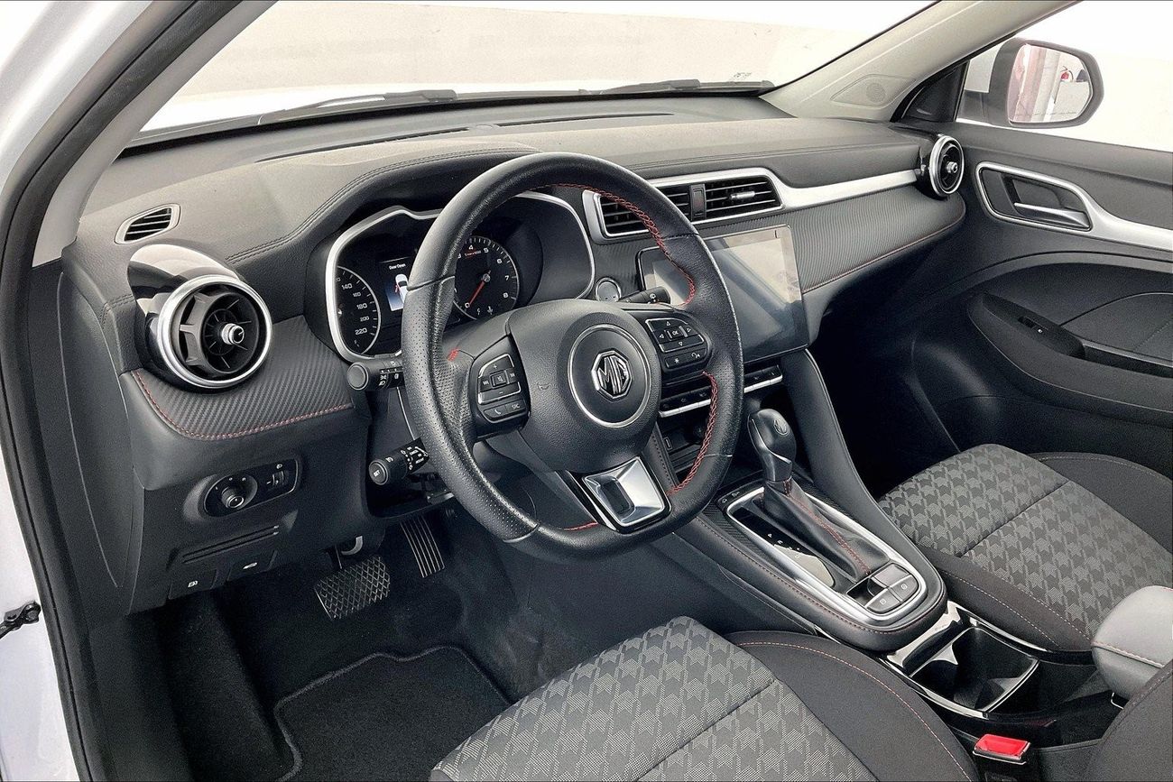 أم جي ZS Standard | ضمان مجاني لمدة عام | 0 دفعة أولى