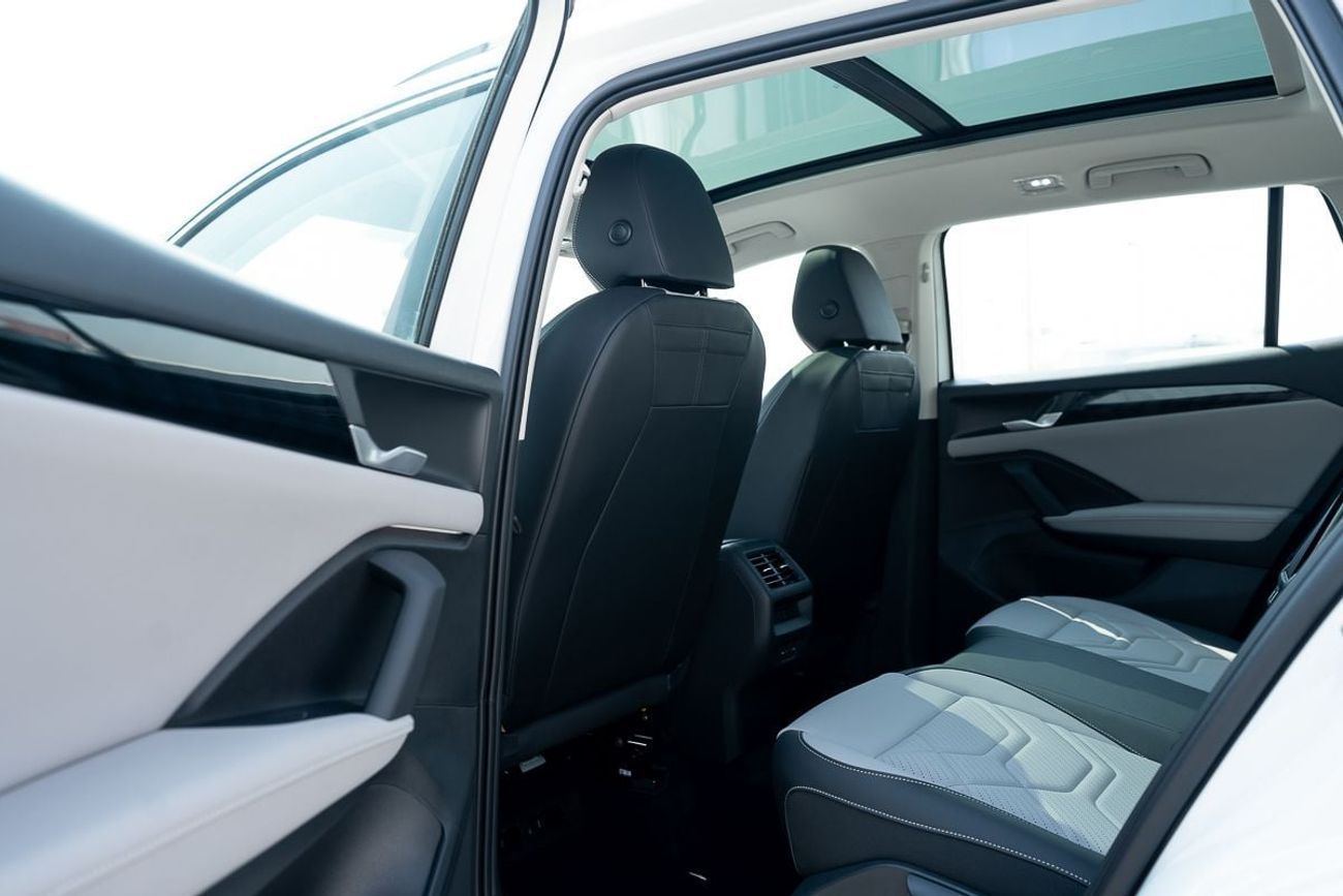 Volkswagen Tayron L 300TSI 1.5L 2WD Elite New Shape 2025