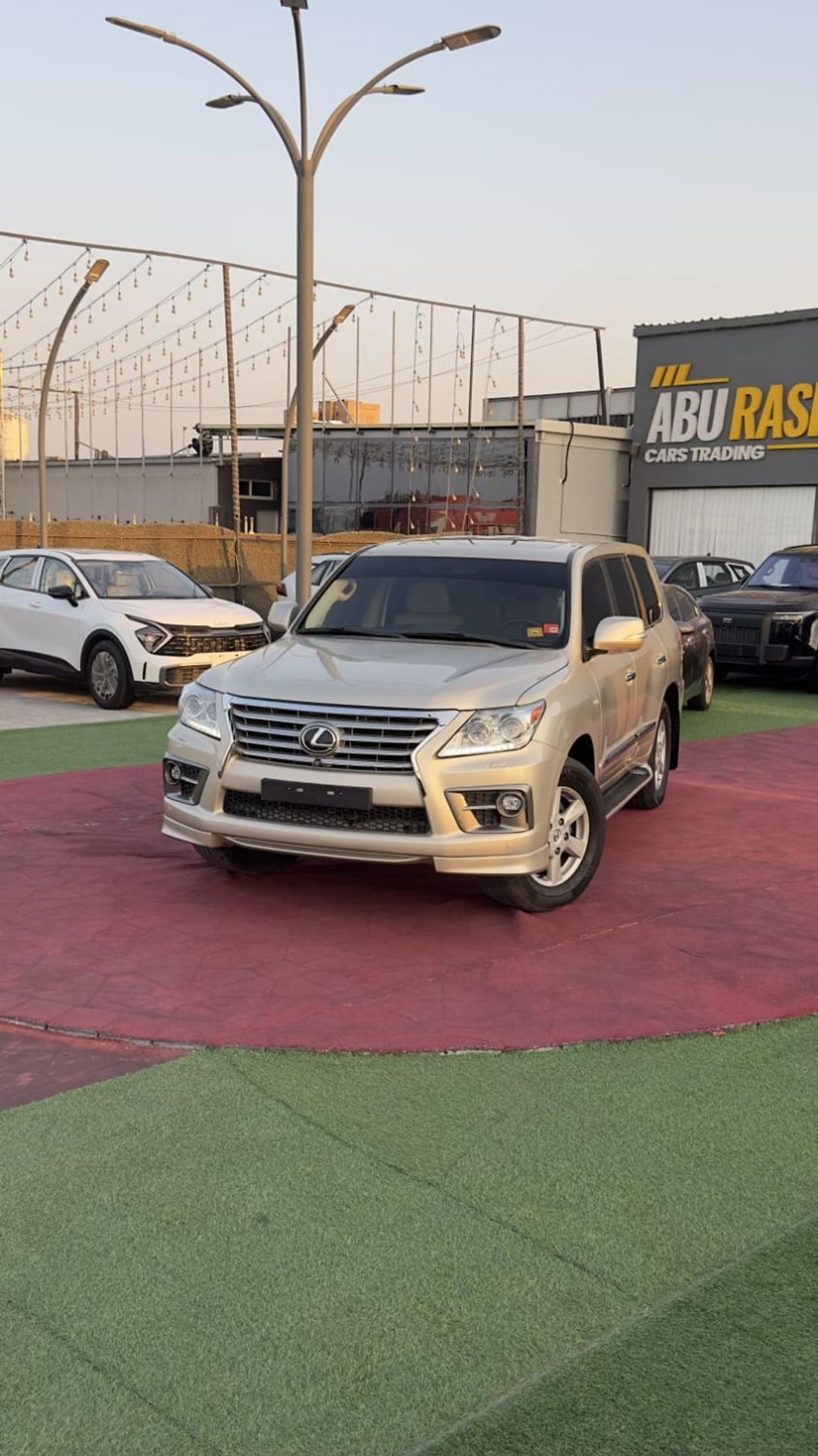 لكزس LX 570