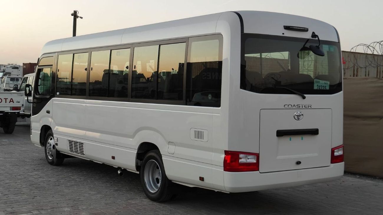 Toyota Coaster 4.0L 23 Seater . Manual . Diesel . 3 Door . Rear Wheel Drive