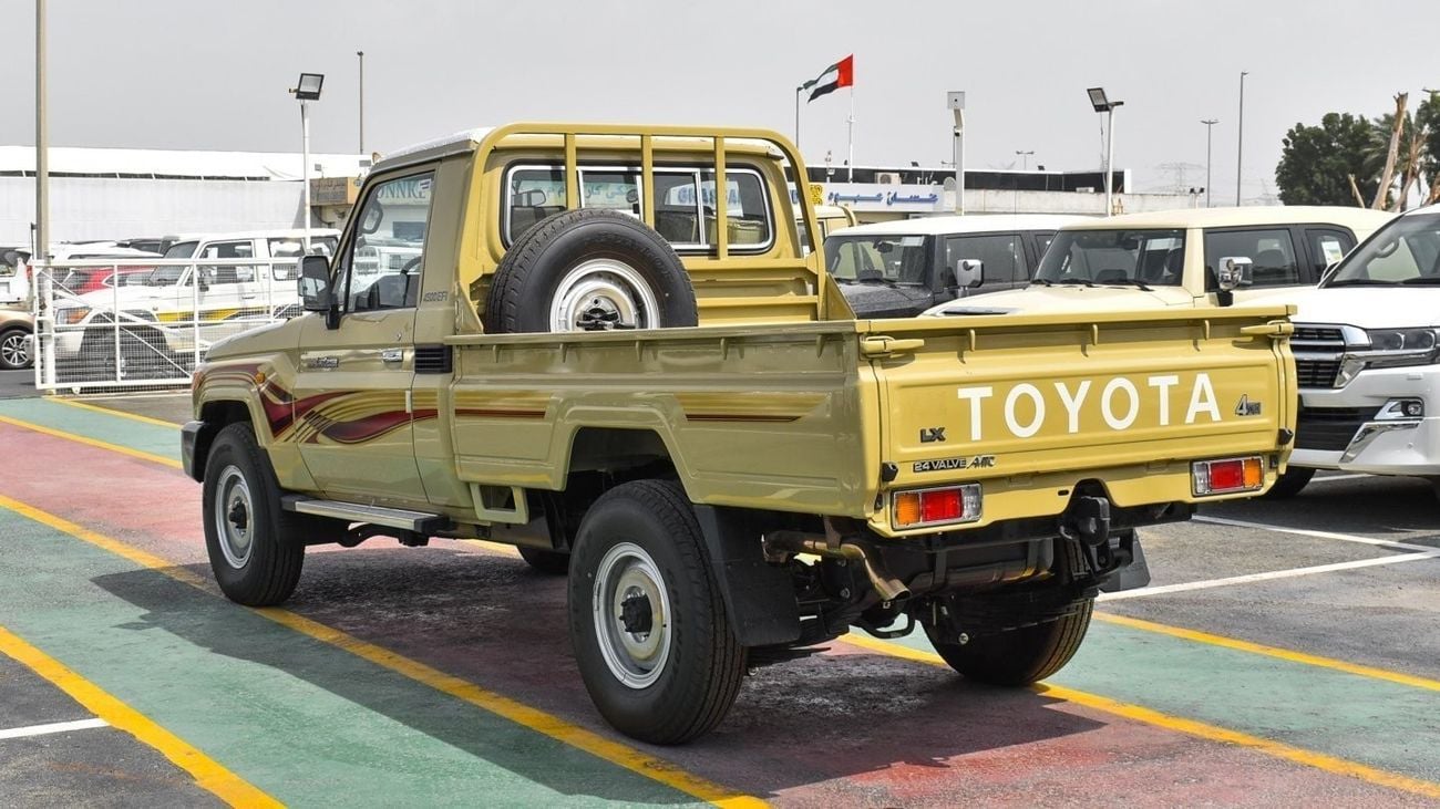 Toyota Land Cruiser Pick Up Classic  4.5L V8  Double Tank