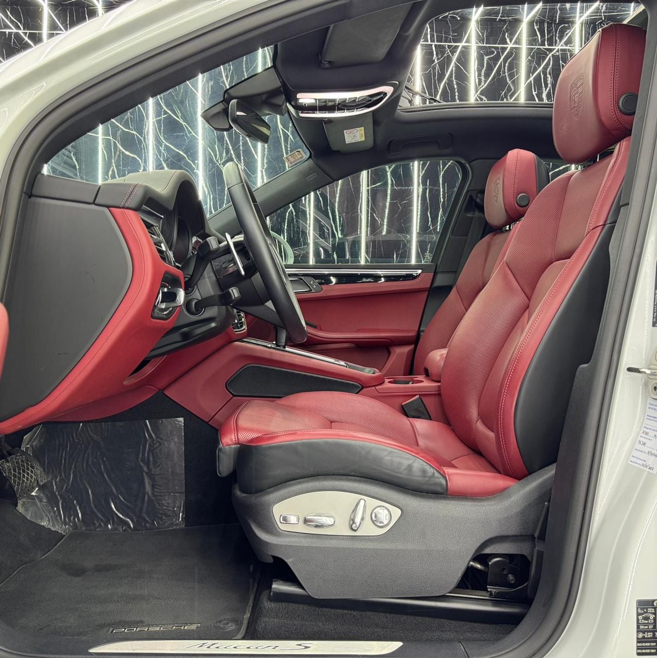 Porsche Macan S 2.9L (375 HP)