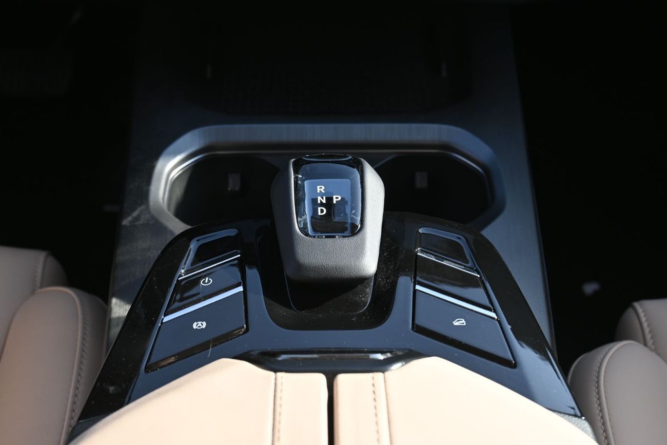 Kaiyi X7 KAIYI X7 1.6L Turbo Petrol, Color Grey, Model 2024