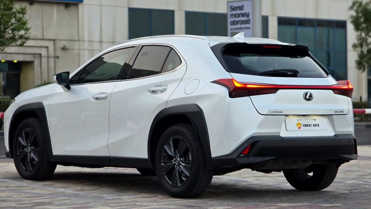 لكزس UX 200 بريمير | GCC | service history| Dealer Warranty