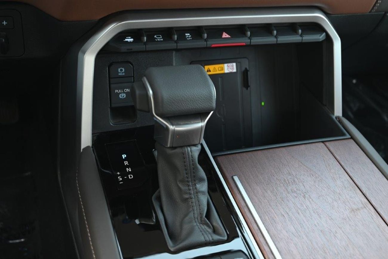 Toyota Tundra 2024 MODEL TOYOTA TUNDRA CREWMAX PLATINUM 1794 V6 3.5L 4WD 5-SEATER AUTOMATIC