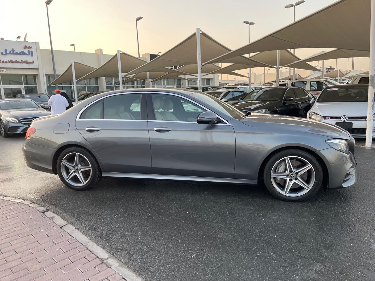 مرسيدس بنز E300 AMG