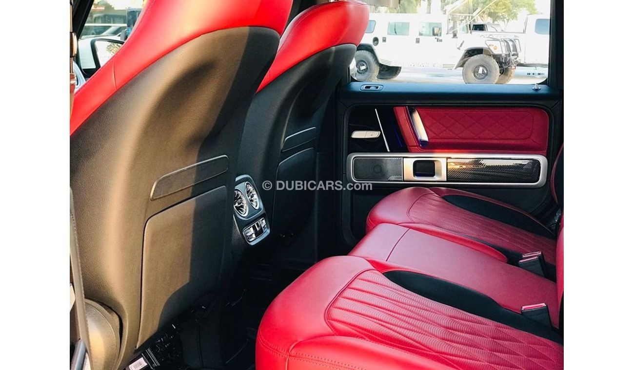 Mercedes-Benz G 63 AMG Pearl White