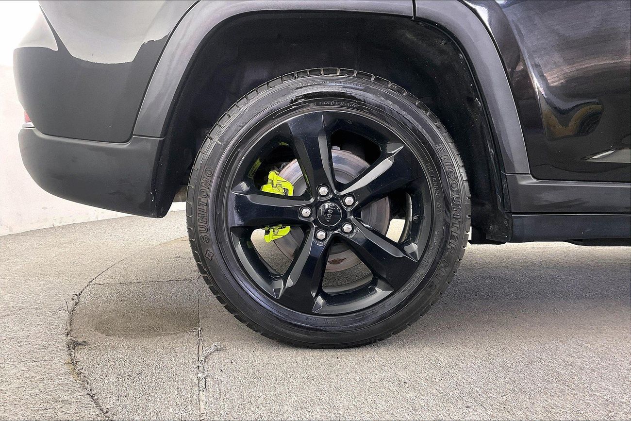 Jeep Grand Cherokee Limited Plus | Carnival Sale • UP TO AED 20,000 OFF | Guaranteed Warranty | 0 Down Payment