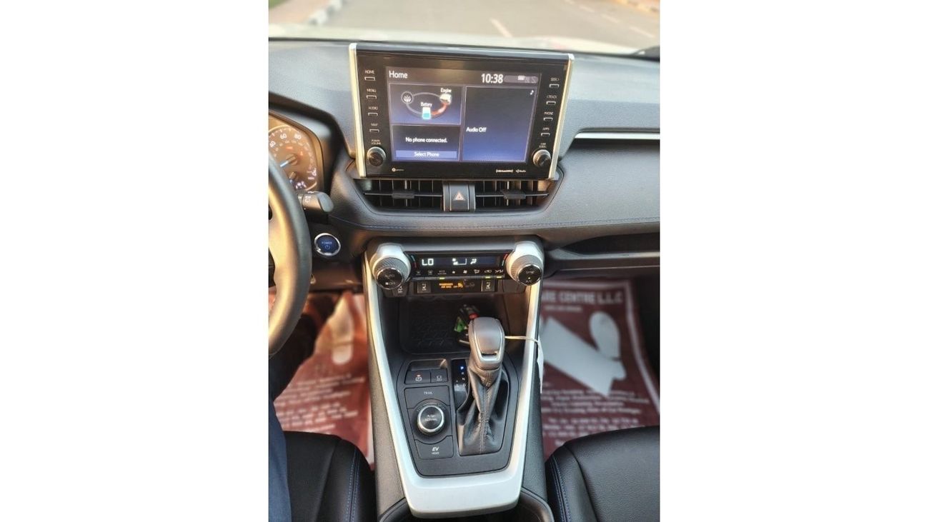 Toyota RAV4 XLE TOYOTA RAV4 SE FULL OPTION HYBRID