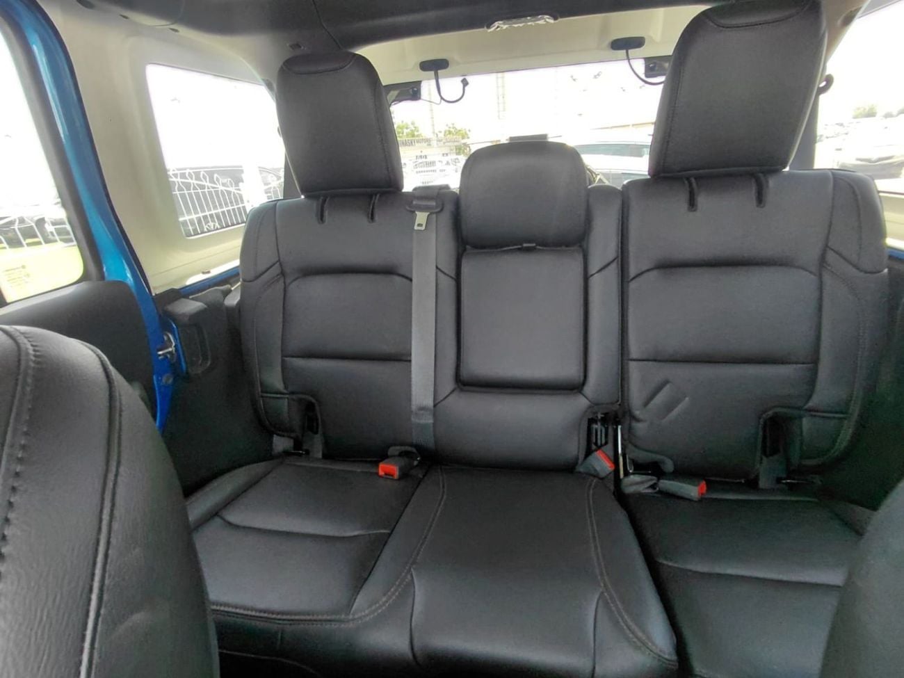جيب رانجلر أنليميتد RUBICON 392 Jeep Wrangler 2023 4-DOOR 392 6.4L V8