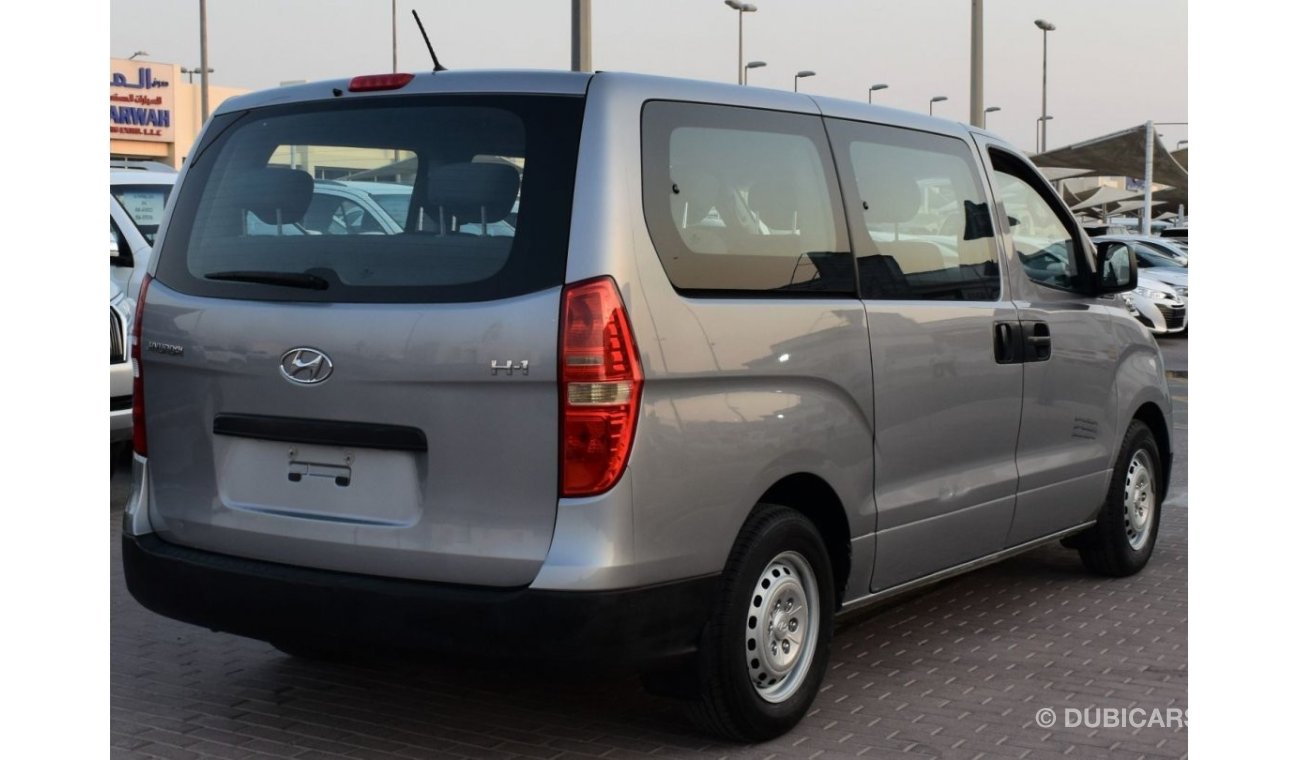 هيونداي H-1 HYUNDAI H1 2018 (13 SEATER)