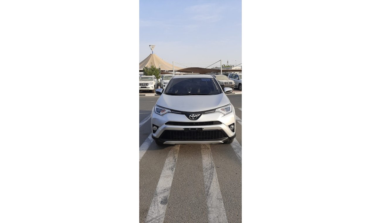 تويوتا راف ٤ TOYOTA RAV4  XLE PUSH START