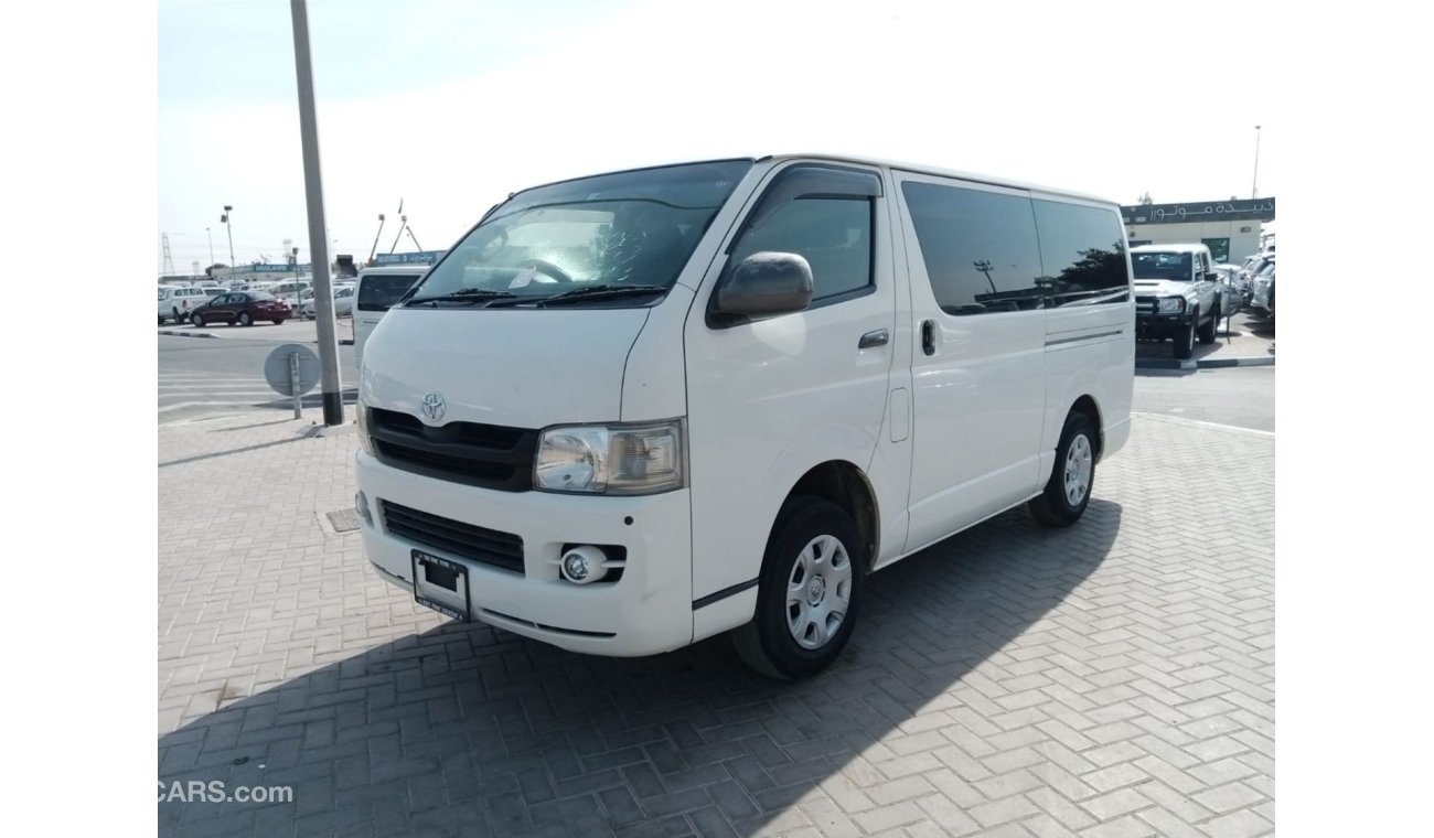 Toyota Hiace TOYOTA HIACE RIGHT HAND DRIVE (PM975)