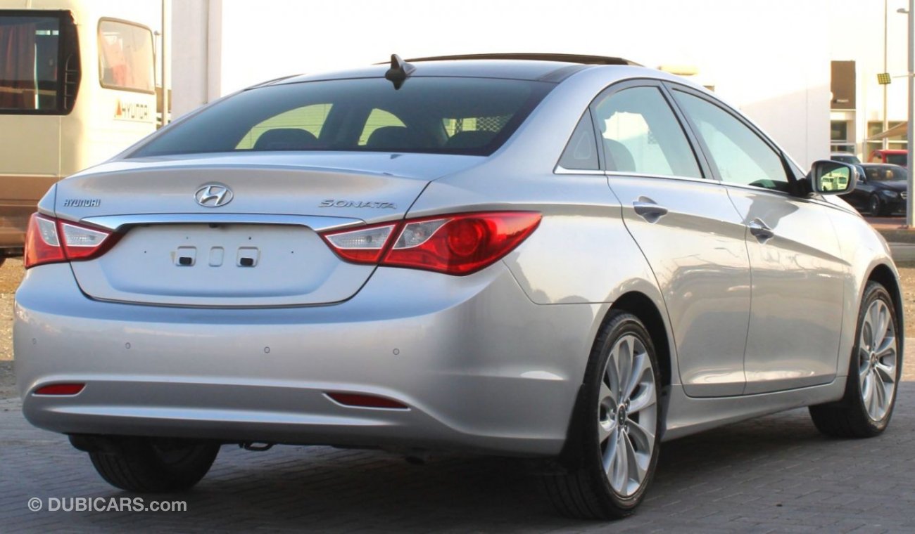 Hyundai Sonata GLS Top Hyundai Sonata 2013 GCC, in excellent condition