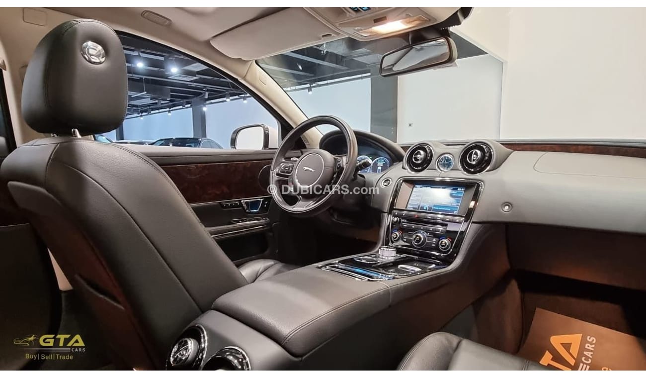 Jaguar XJ 2015 Jaguar XJ, Luxury edition, Full Jaguar Service History , GCC