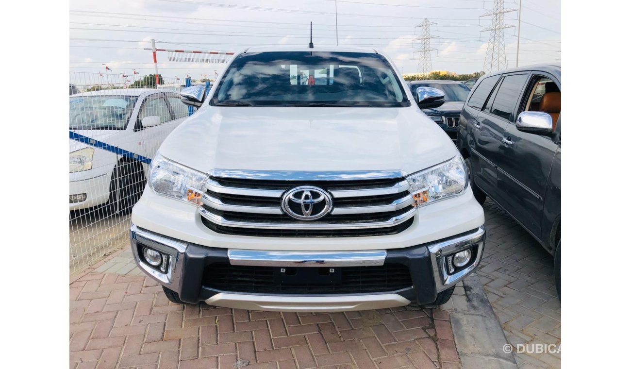 Toyota Hilux 2.7L Petrol (Full option) EXCLUSIVE OFFER