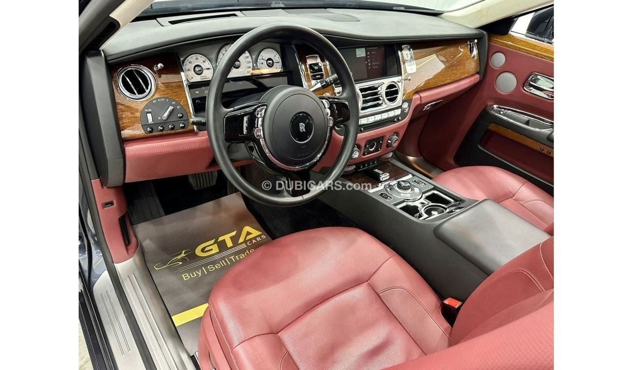 رولز رويس جوست 2010 Rolls Royce Ghost, Full Rolls Royce Service History, Low kms, GCC